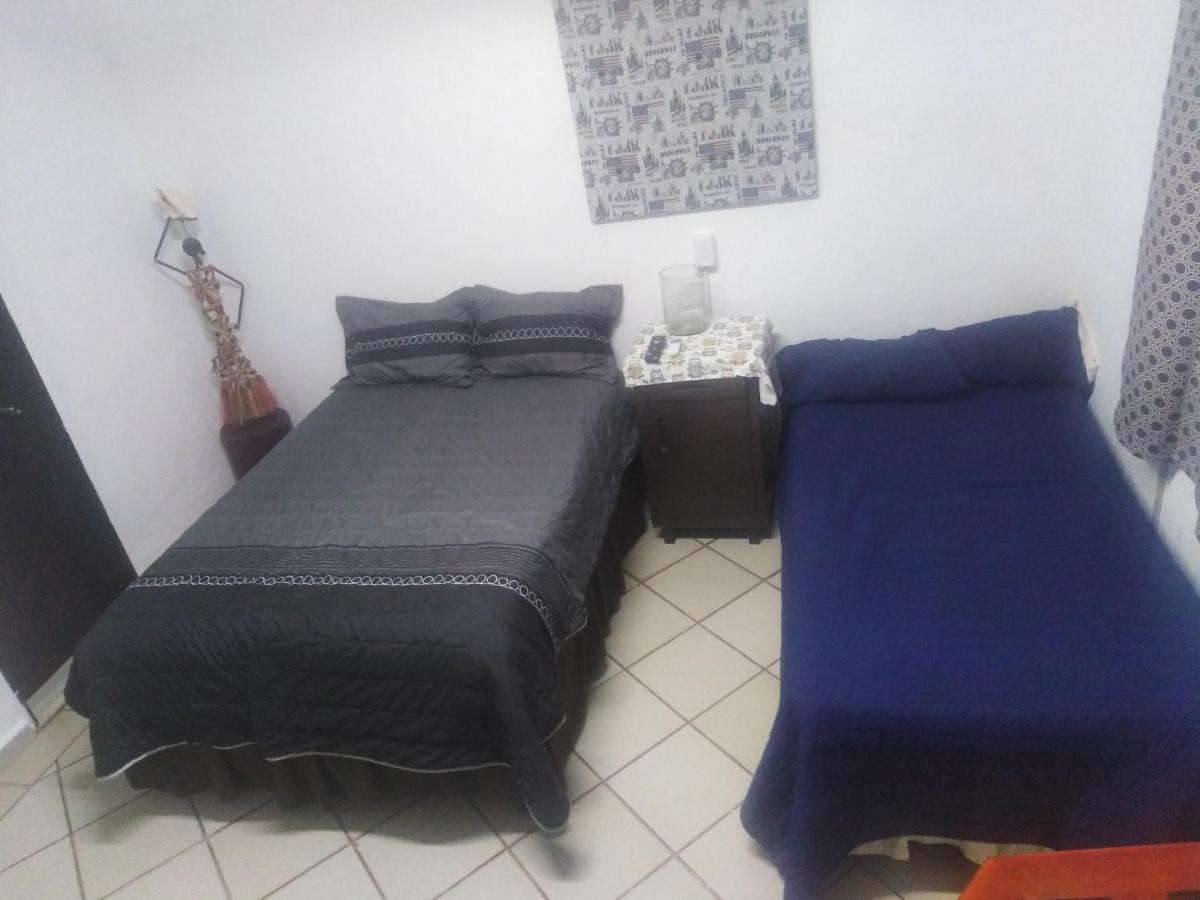 Habitaciones-Comodas-Aire-Wifi-Tv-Cerca De Playa-!!Excelente Precio II Manzanillo Buitenkant foto