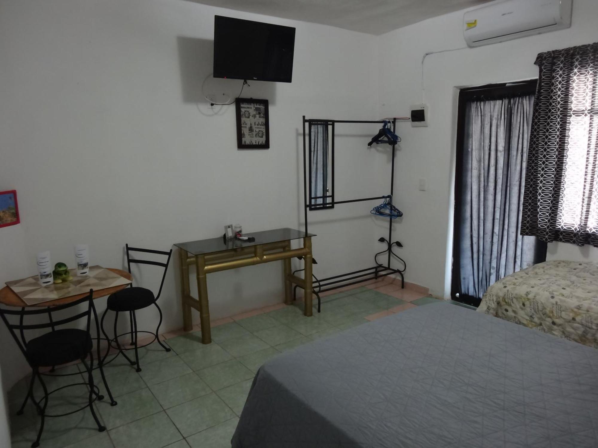 Habitaciones-Comodas-Aire-Wifi-Tv-Cerca De Playa-!!Excelente Precio II Manzanillo Buitenkant foto